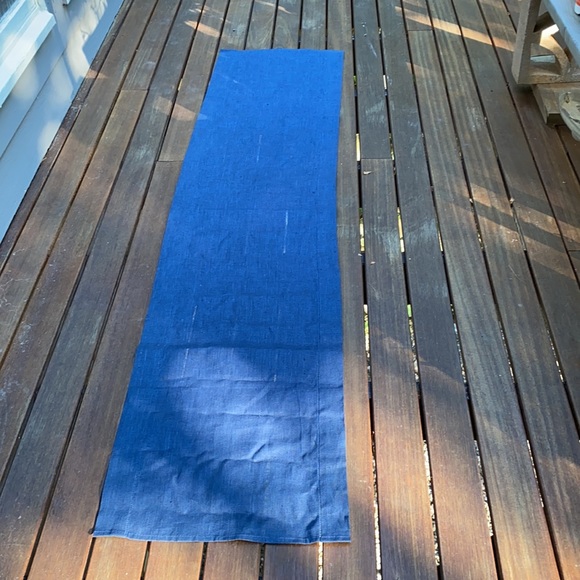 Linen table runner - Navy Blue - Picture 2 of 4